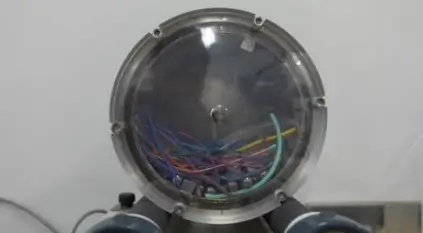 ▲Separation of coating materials 
swollen by an organic solvent