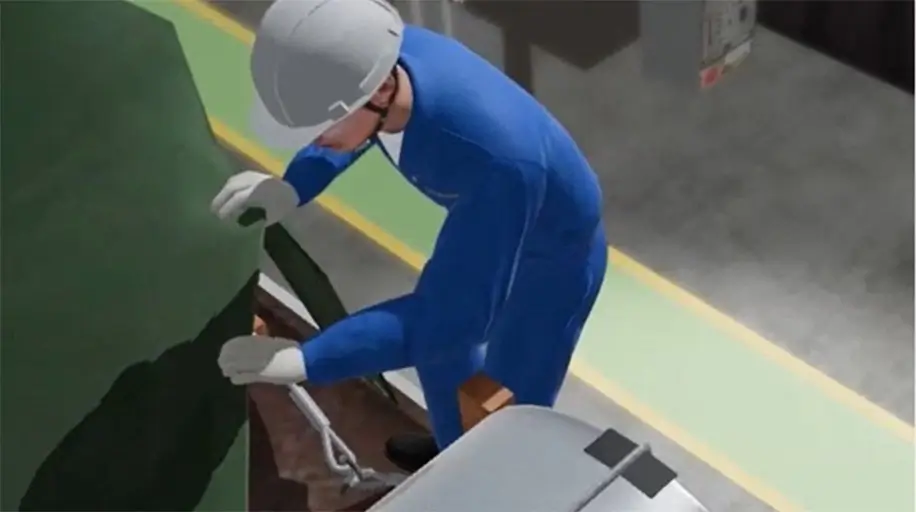 Fall accident while putting a cover on a trailer